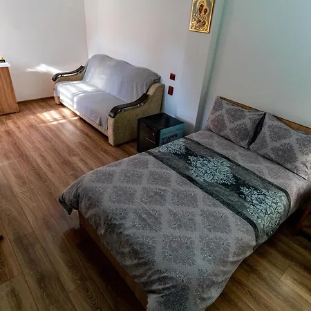 ホームステイ La Bebe 2 Beds フネドアラ