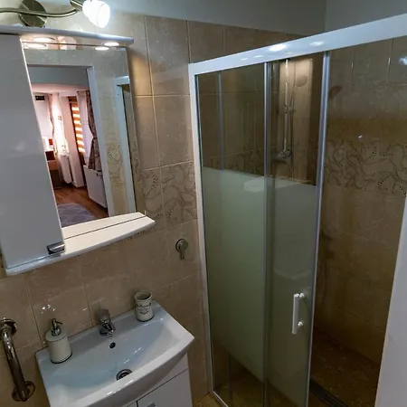 La Bebe 2 Beds フネドアラ